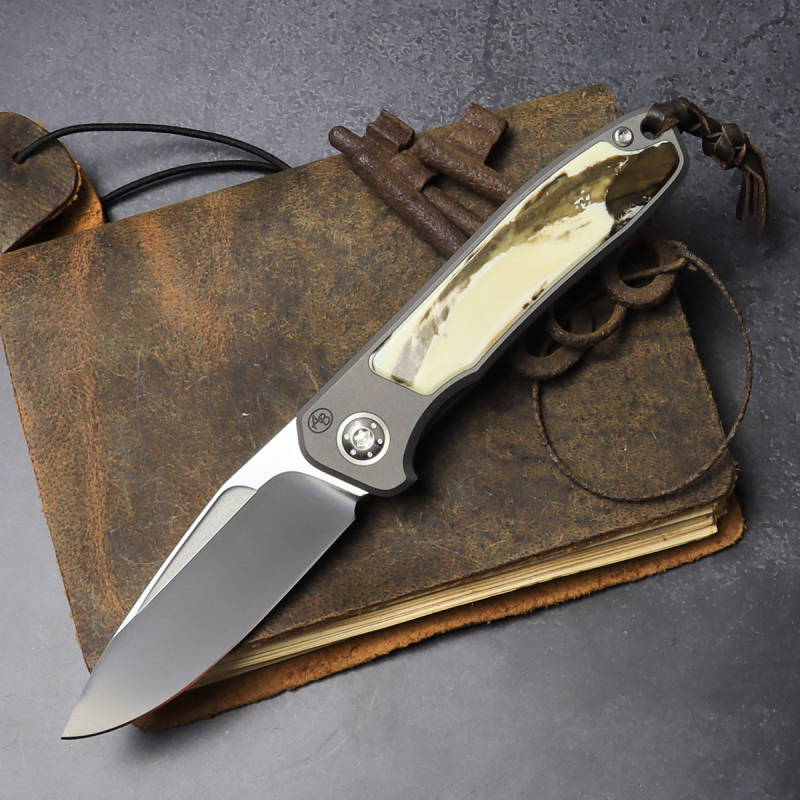 25/072 German Edition Fuller Arno Bernard Knives - iMamba Titan Messer RWL-34 Stahl und Warzenschein Dyed