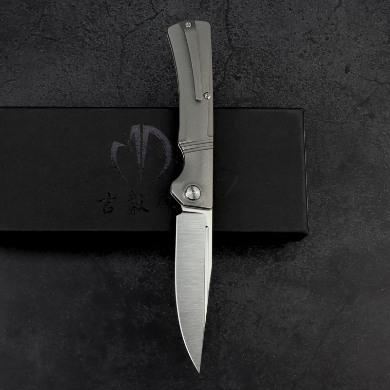 SK-X Slipjoint pocket knife - CPM20CV steel satin Handfinish full titanium