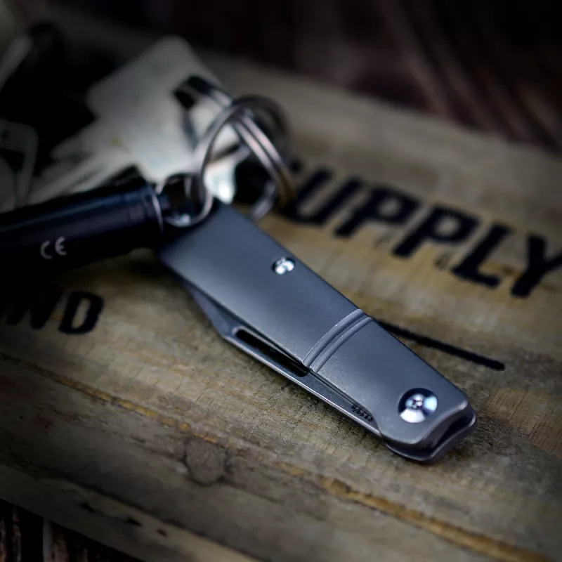 J.E. Made Knives Barlow Mini Titan with S35VN stonewashed - knife key ring