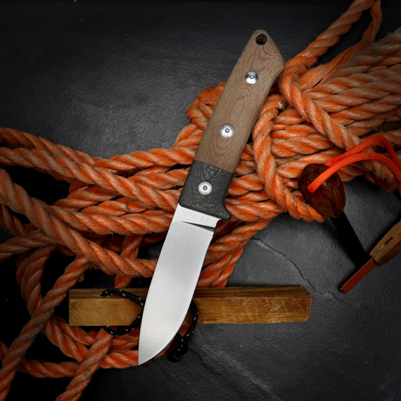 JE Made Knives Loveless-Style Hunter Bushcraft Messer mit tapered Tang und G10-Carbon Griff 12C27 Stahl