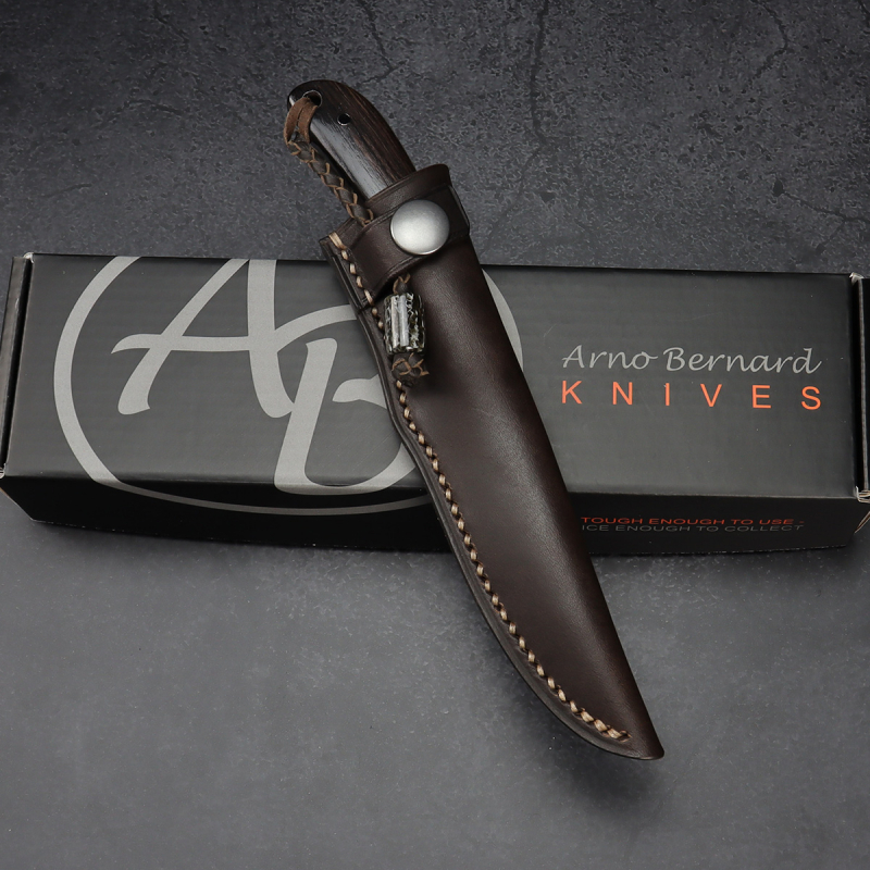 Fin & Feather von Arno Bernard Knives mit einem Griff aus Grenadillholz Stahl N690