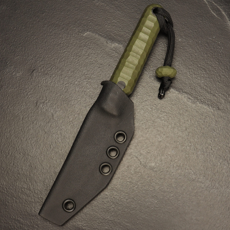 Forge Works - Gentleman - EDC knife with 3mm AEB-L steel and G10 handle in OD green Kratzer