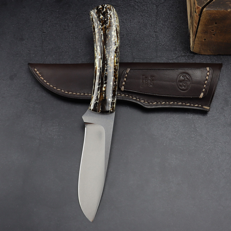 Arno Bernard Knives Modell Kudu - Hochwertiges Jagdmesser aus Kuduknochen braun
