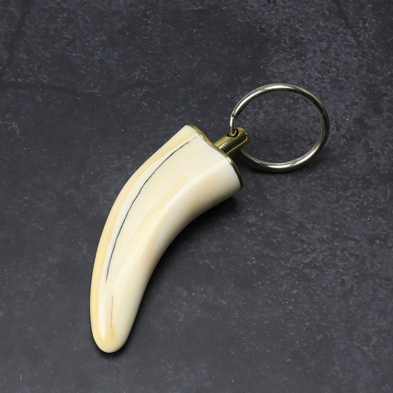 Schlüsselanhänger Warzenschweinstoßzahn von Arno Bernard knives