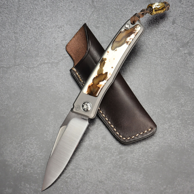 Rinkhals - Arno Bernard Knives - Slipjoint Titan Taschenmesser RWL34 mit Warzenscheinstoßzahn gefärbt