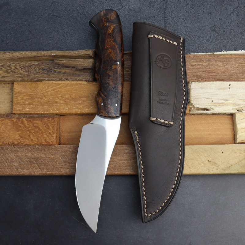 Sailfish Ironwood - High-quality hunting knife in Bowie style from Arno Bernard Knives