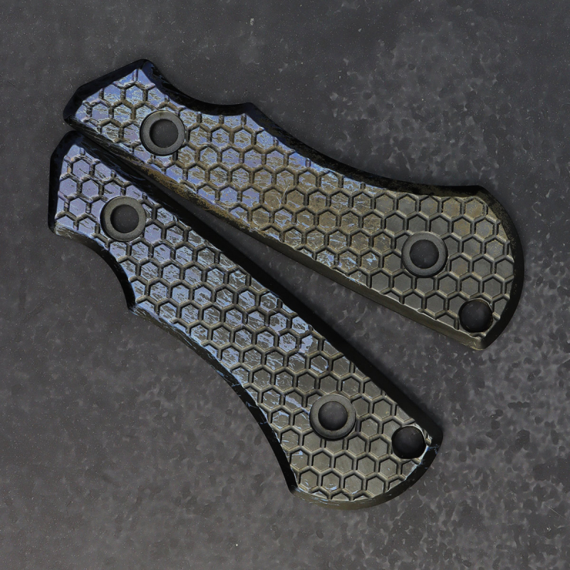 SK09 - Shell pair honeycomb titanium blue / black anodized for scale version without screws