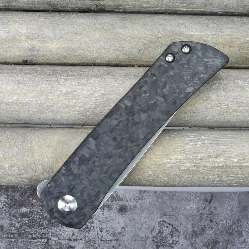Foosa Slipjoint pocket knife with flipper from Kansept Knives and Twill Carbon Fiber