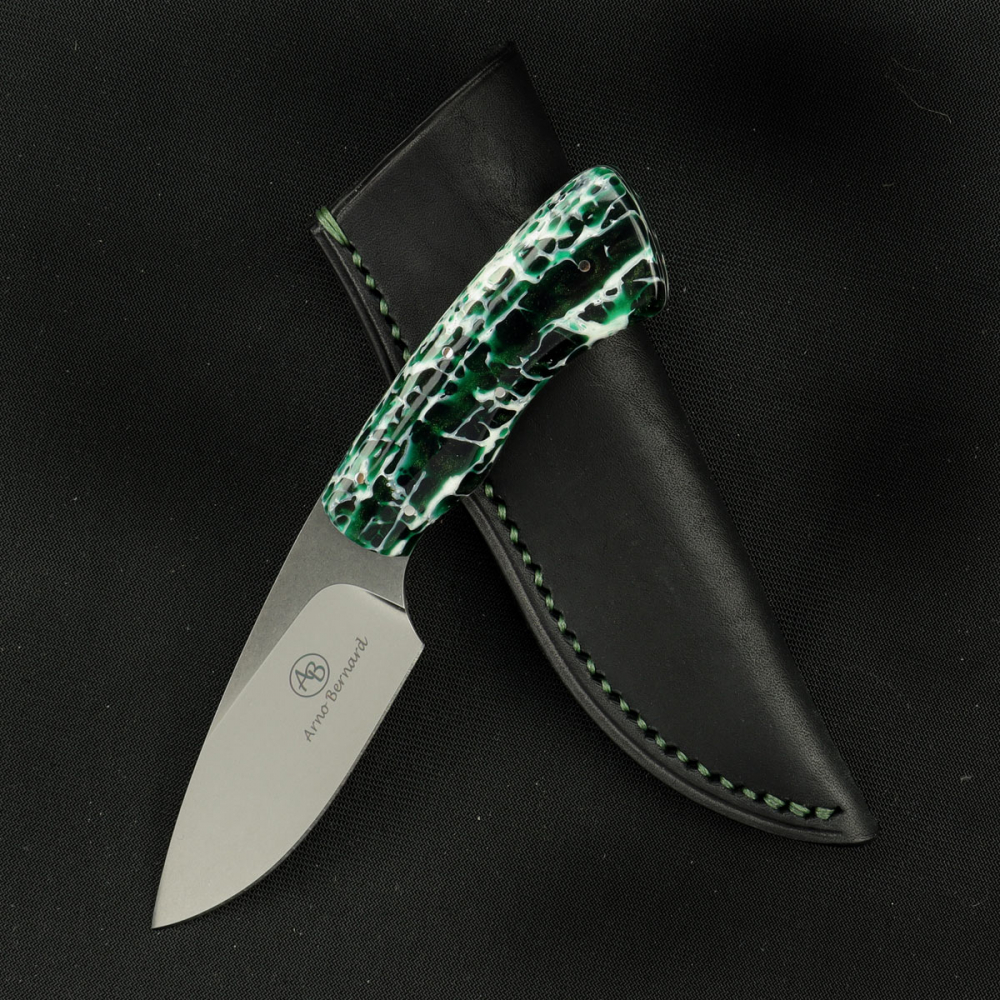 Arno Bernard Knives Gecko 3-Finger EDC Knife with kudu bones colored green and leather sheath