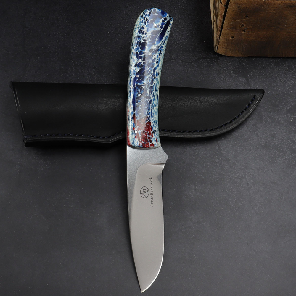 Arno Bernard Knives Model Kudu - The masterpiece for hunting - Kudu bone blue/red