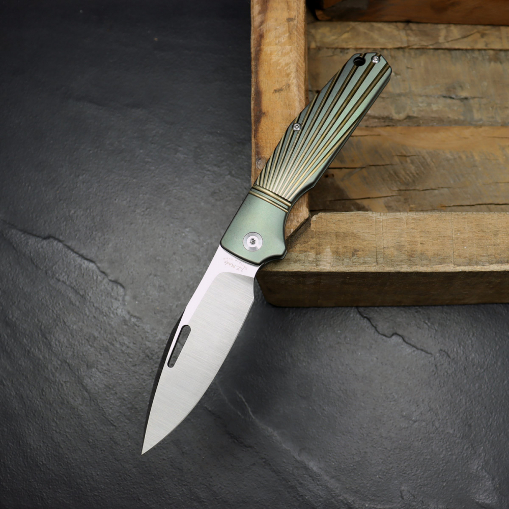 J.E. Made Knives Combustion CPM-S35Vn Milling Double Voluted Green Titanium