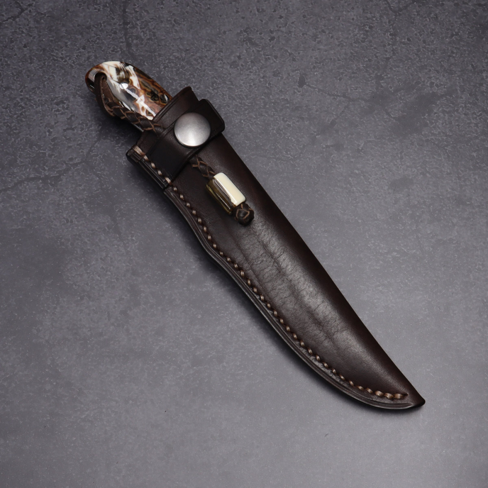 Fin & Feather from Arno Bernard Knives with stabilized handle made of warthog tusk