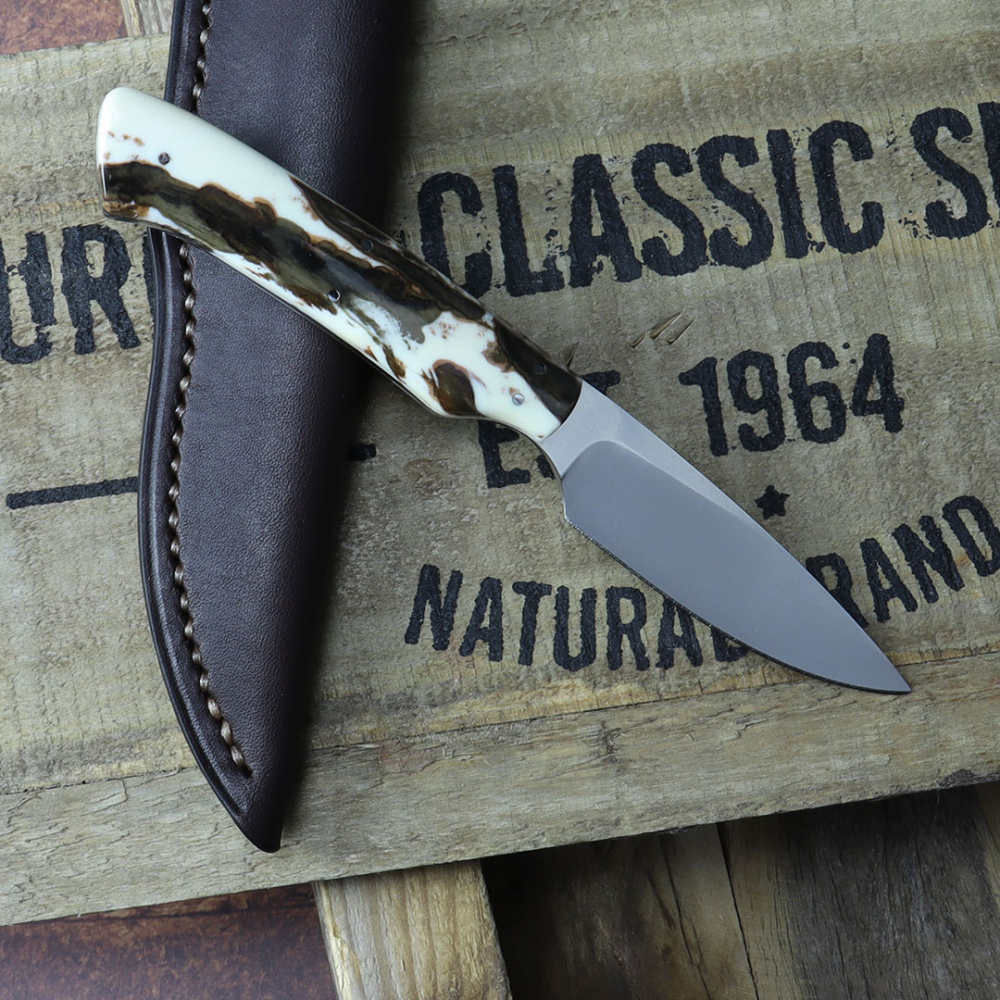 Galago Warthog dyed - Arno Bernard Knives small EDC knife with N690 steel and leather sheath