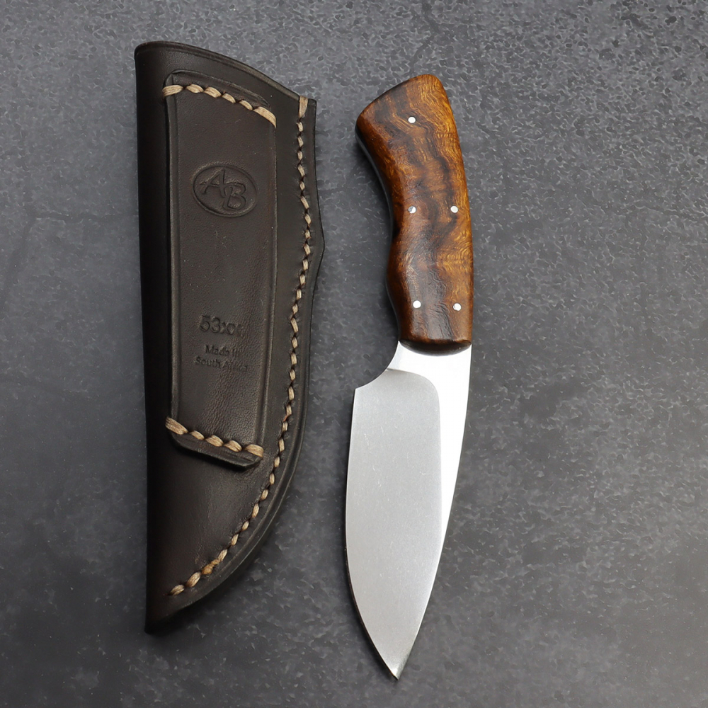 Gecko Ironwood by Arno Bernard Knives with N690 steel EDC knife with leather sheath - first time