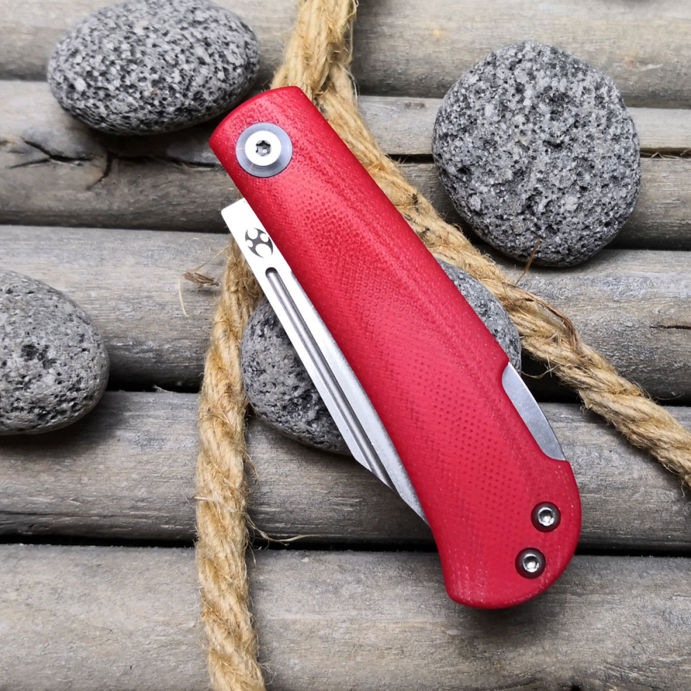 Pocket knife with backlock - WEDGE - by Kansept Knives EDC knife with steel 154CM and G10 red - Design Nick Swan