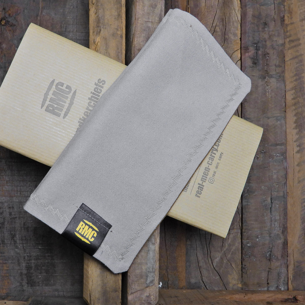 RMC Classic Line - Real men carry ... EDC Hank 2-Seitig Karamell / beige kariert 20x20cm